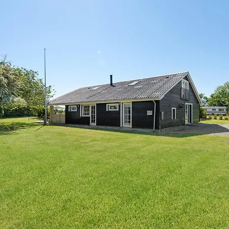 Casa vacanze Four-bedroom With A Fireplace 01 Nordenbro Vesteregn