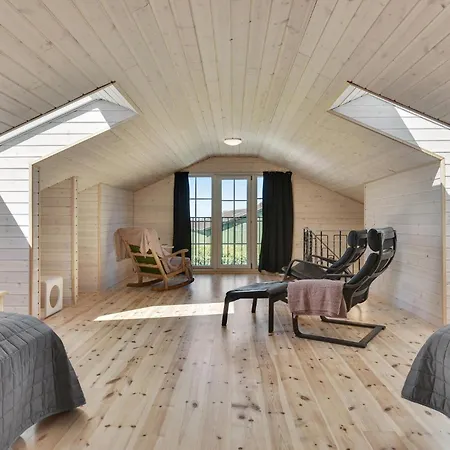 Four-bedroom With A Fireplace 01 Casa vacanze Nordenbro Vesteregn